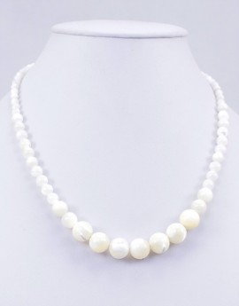 Perleťový náhrdelník
