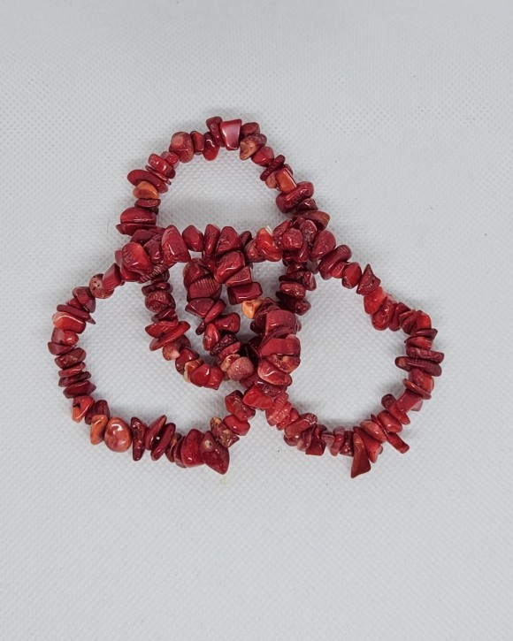 Náramek z červeného korálu